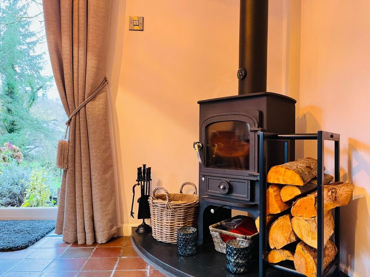 Luxurious Riverside Cottage In Snowdonia National Park Tanygrisiau Екстер'єр фото